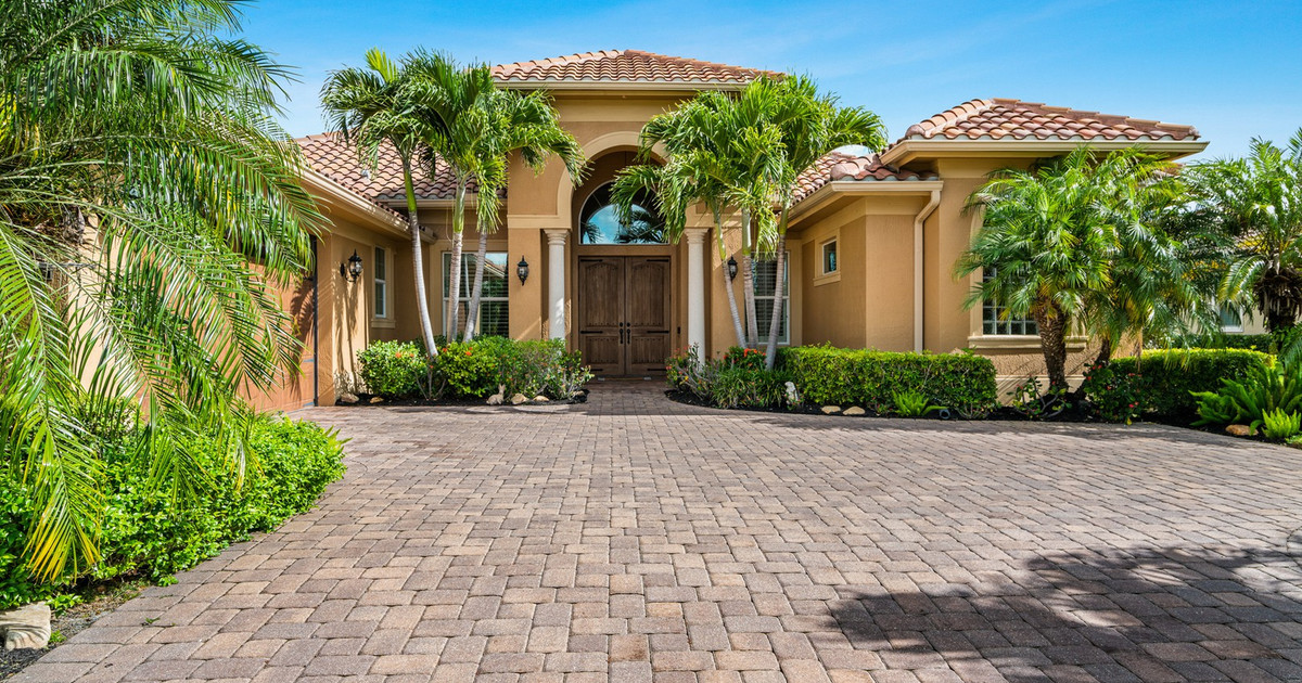 8250 Halbert Lane Stoney Brook Farm